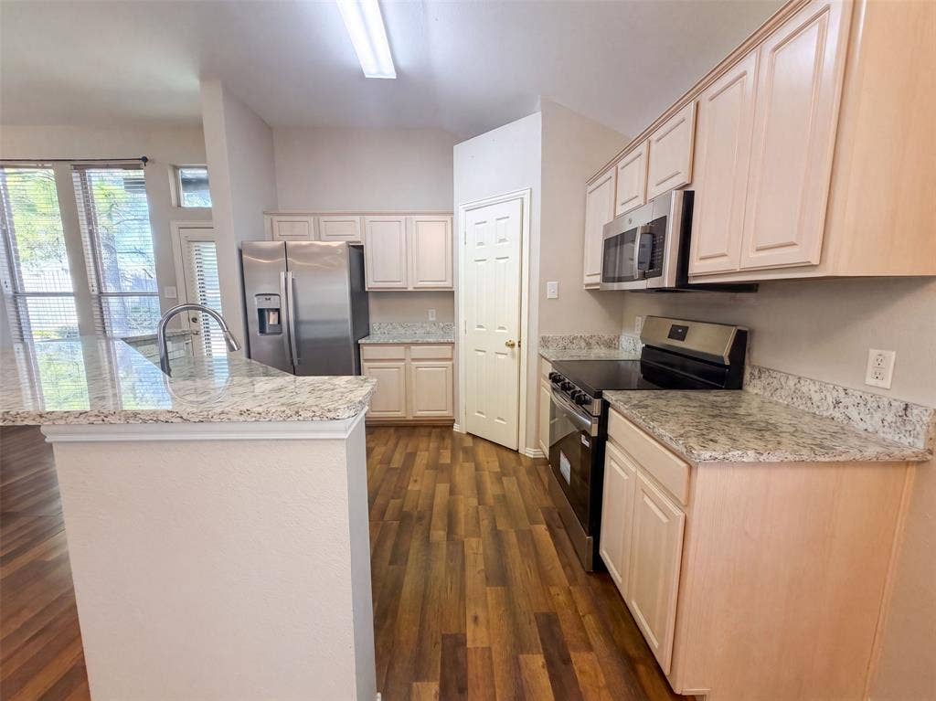 411 Tolleson Drive, Celina, TX 75009 411 Tolleson Drive, Celina, TX 75009