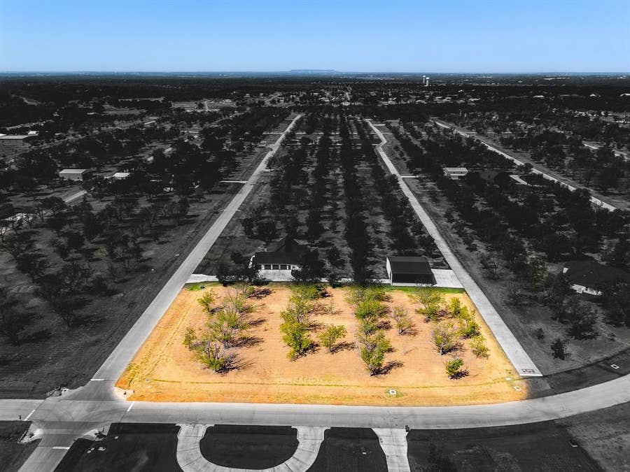 Property photo for 1648 Earhart Drive, Granbury, TX