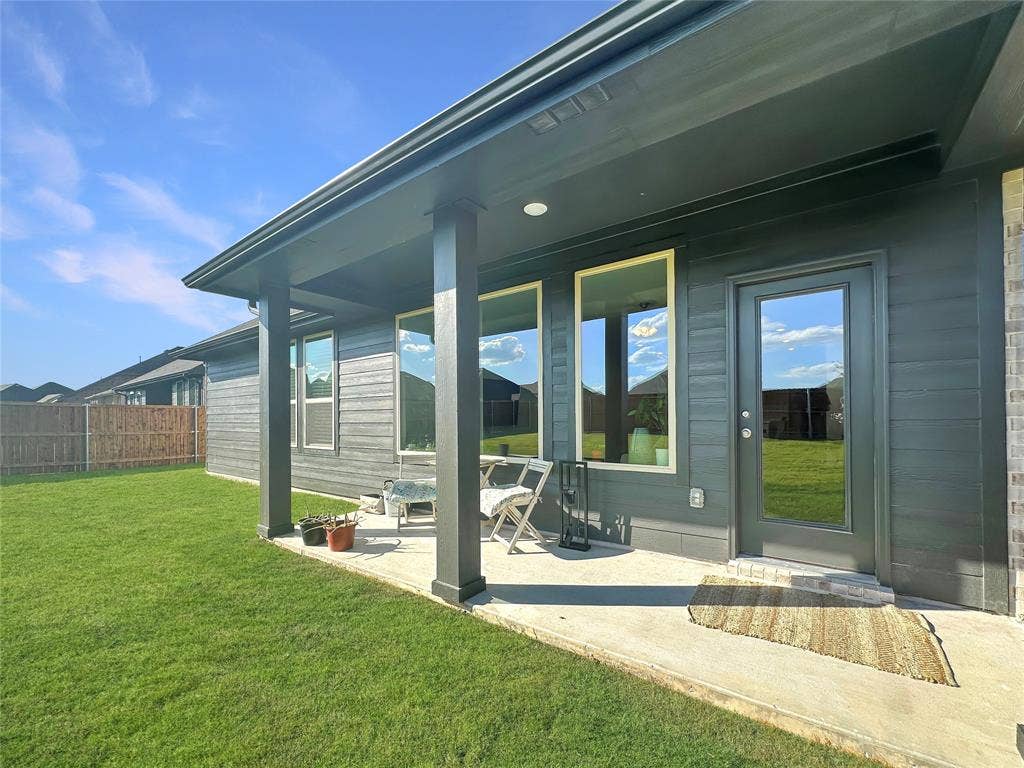 2117 Proteus Drive, Haslet, TX 76052 2117 Proteus Drive, Haslet, TX 76052