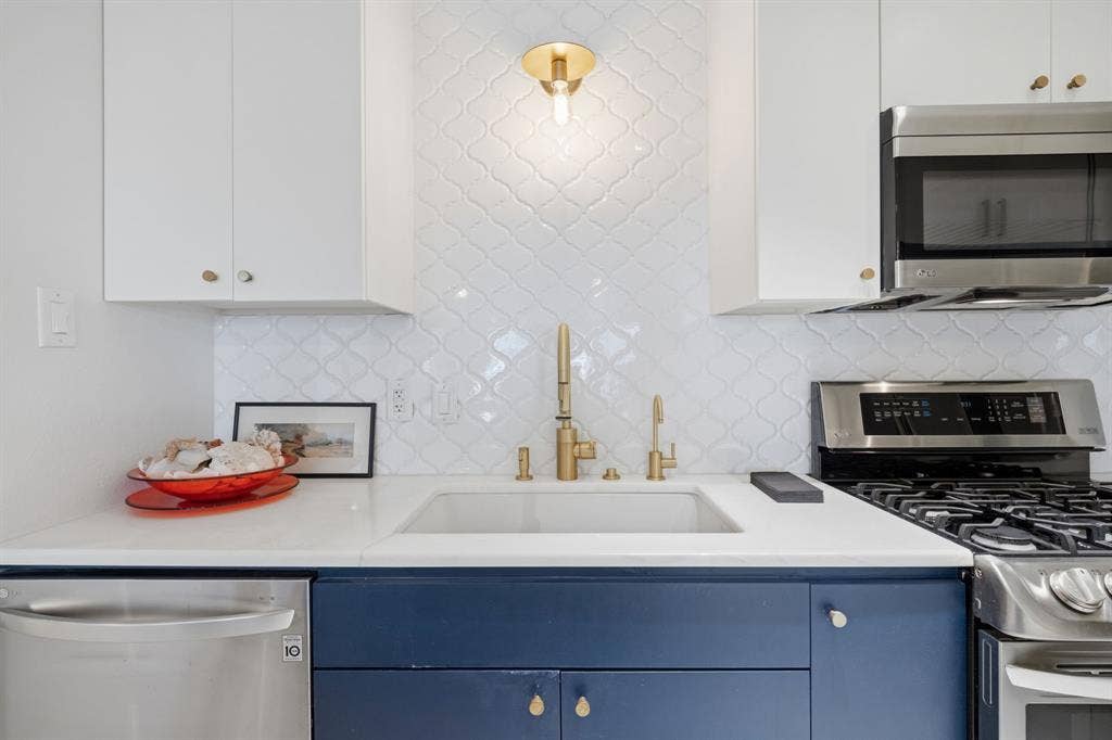 3883 Turtle Creek Boulevard, #909, Dallas, TX 75219 3883 Turtle Creek Boulevard, #909, Dallas, TX 75219