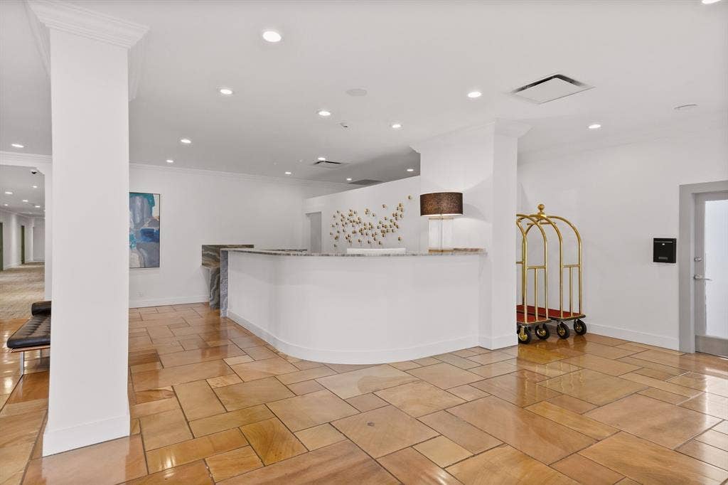 3883 Turtle Creek Boulevard, #909, Dallas, TX 75219 3883 Turtle Creek Boulevard, #909, Dallas, TX 75219