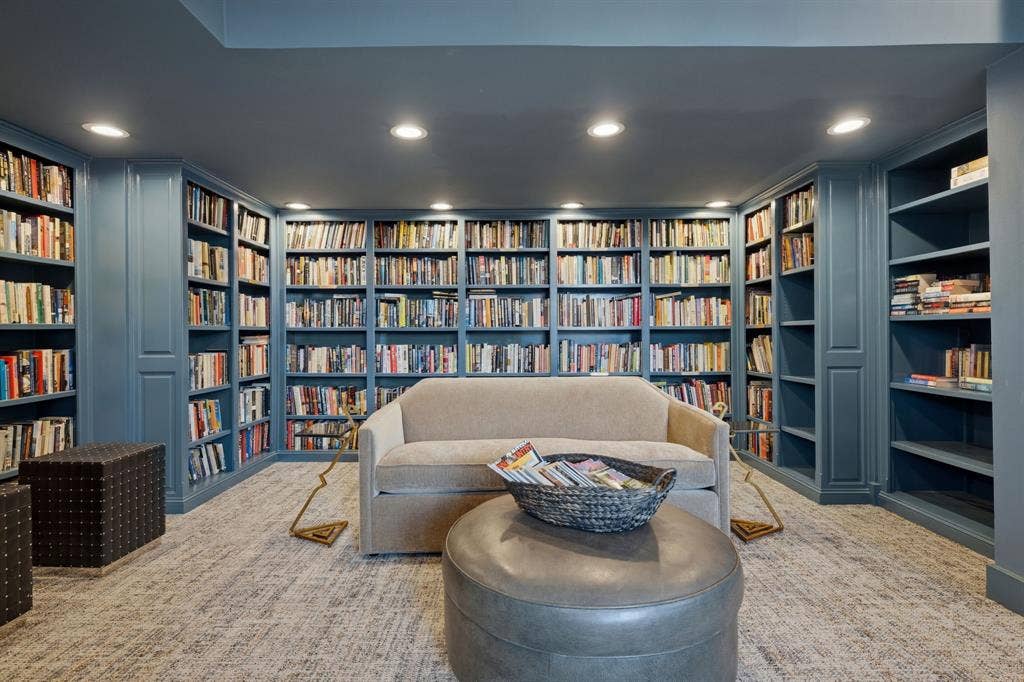 3883 Turtle Creek Boulevard, #909, Dallas, TX 75219 3883 Turtle Creek Boulevard, #909, Dallas, TX 75219