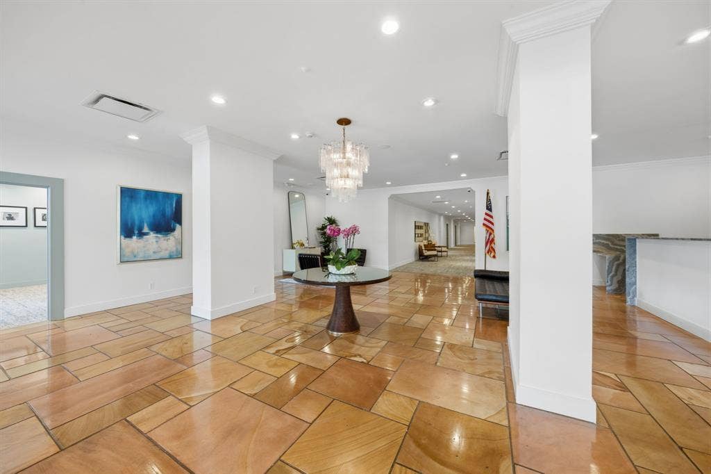 3883 Turtle Creek Boulevard, #909, Dallas, TX 75219 3883 Turtle Creek Boulevard, #909, Dallas, TX 75219