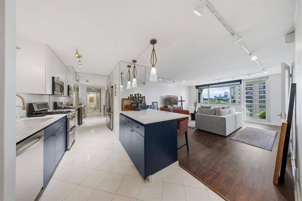 3883 Turtle Creek Boulevard, #909, Dallas, TX 75219 3883 Turtle Creek Boulevard, #909, Dallas, TX 75219