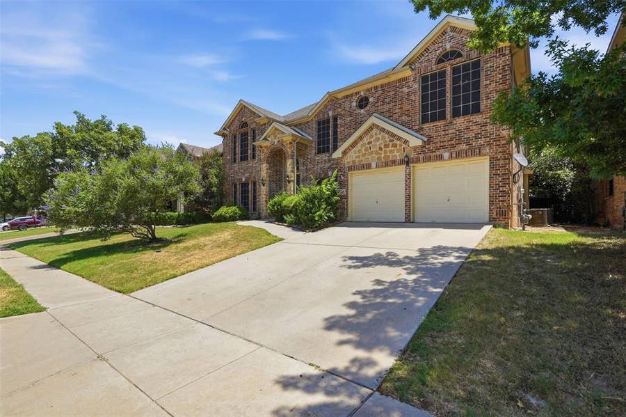 Property photo for 7120 Brekenridge Drive, Fort Worth, TX