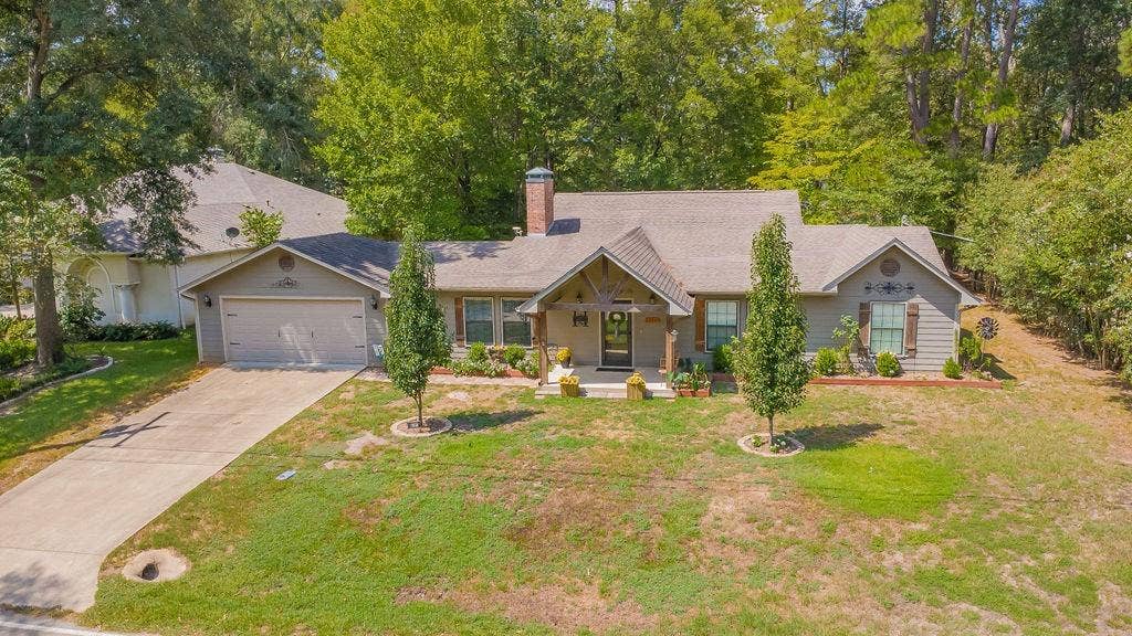 640 Northgate Drive, Hideaway, TX 75771 640 Northgate Drive, Hideaway, TX 75771