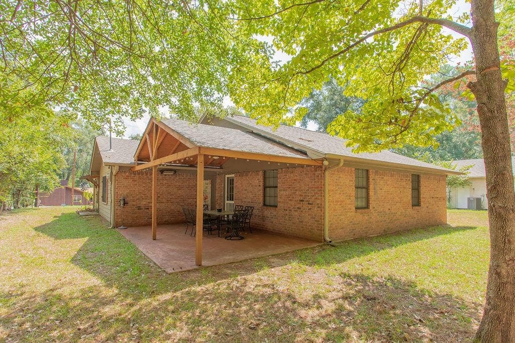 640 Northgate Drive, Hideaway, TX 75771 640 Northgate Drive, Hideaway, TX 75771