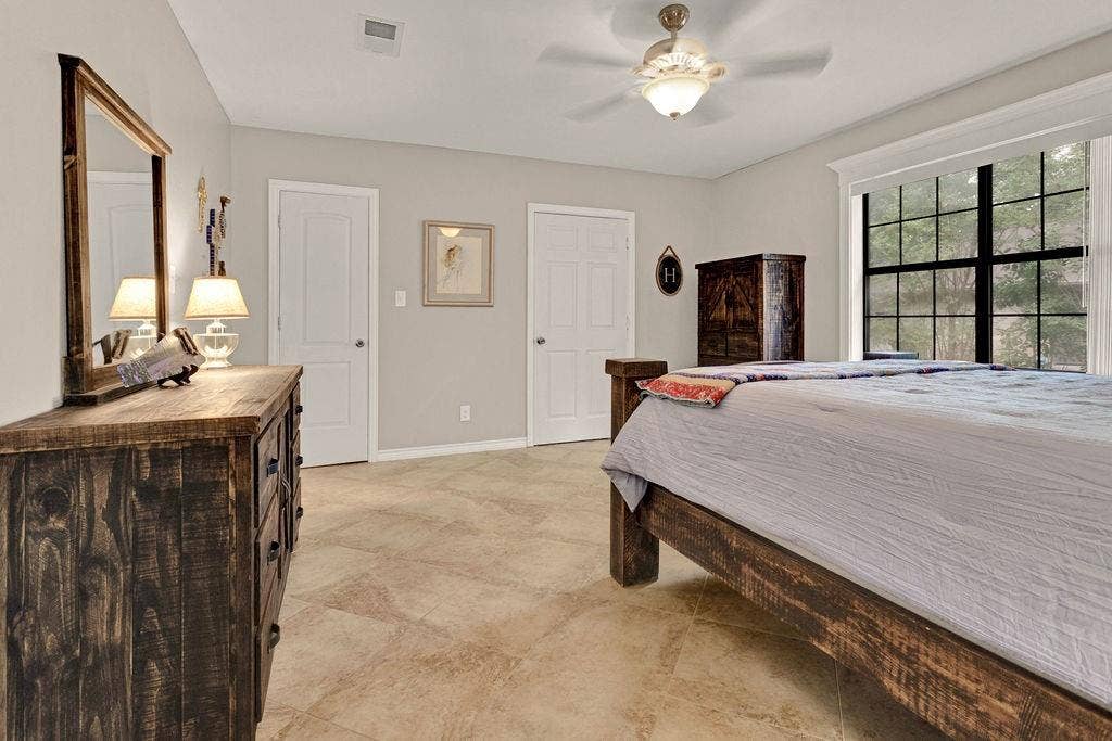 640 Northgate Drive, Hideaway, TX 75771 640 Northgate Drive, Hideaway, TX 75771