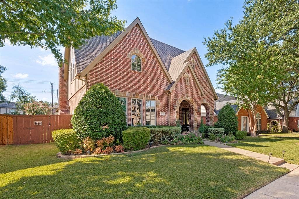 5810 Llano Avenue, Dallas, TX 75206