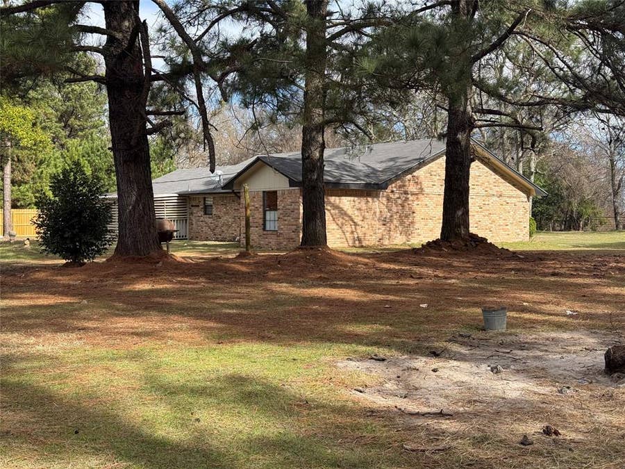 Property photo for 254 County Road 3225, Mount Pleasant, TX