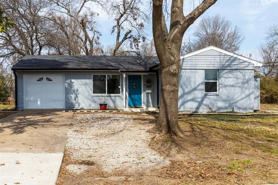 Property photo for 3831 Black Oak Drive, Dallas, TX