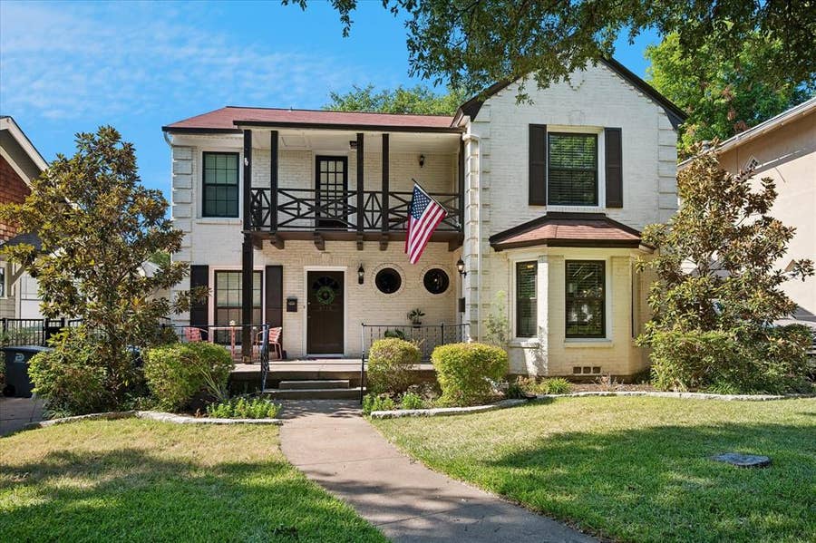 Property photo for 5716 Goliad Avenue, Dallas, TX