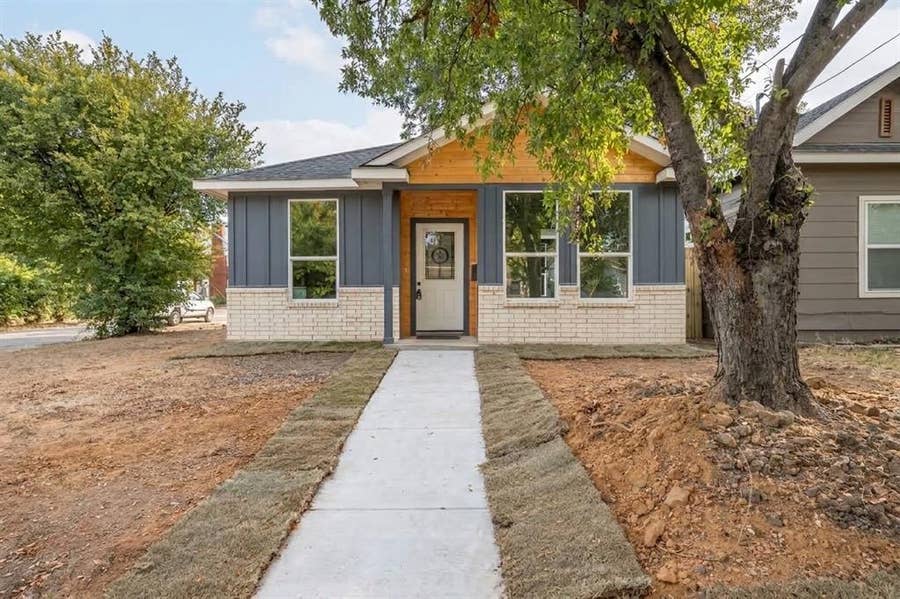 Property photo for 3830 Colonial, Dallas, TX