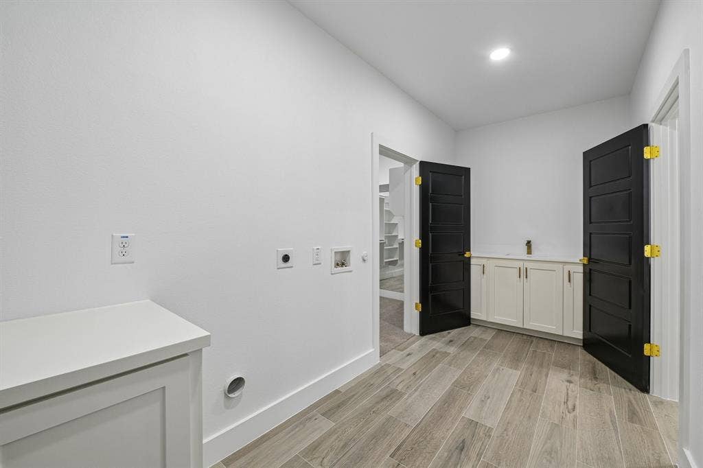 6605 Buffalo Ridge Circle, Godley, TX 76044 6605 Buffalo Ridge Circle, Godley, TX 76044
