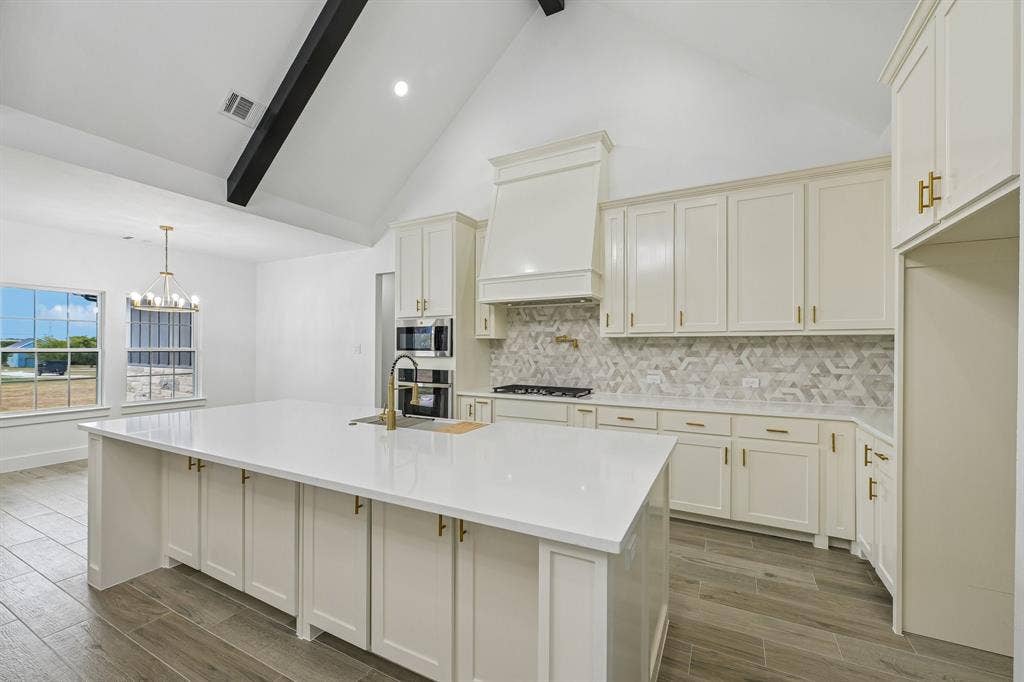 6605 Buffalo Ridge Circle, Godley, TX 76044 6605 Buffalo Ridge Circle, Godley, TX 76044