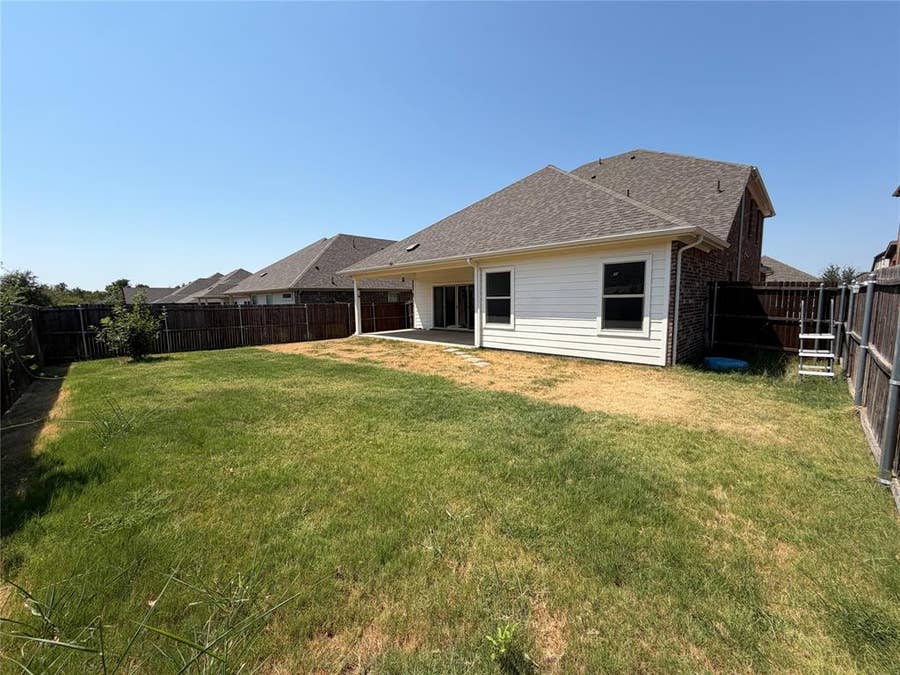 Property photo for 633 Cedar Springs Drive, Princeton, TX
