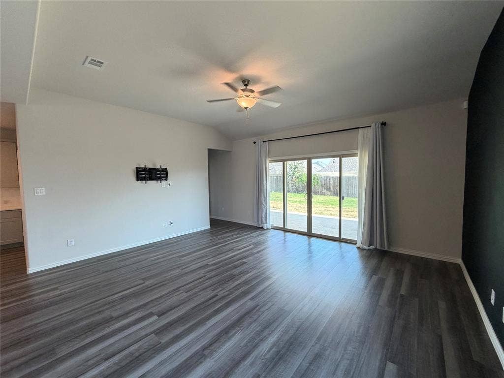 633 Cedar Springs Drive, Princeton, TX 75407 633 Cedar Springs Drive, Princeton, TX 75407