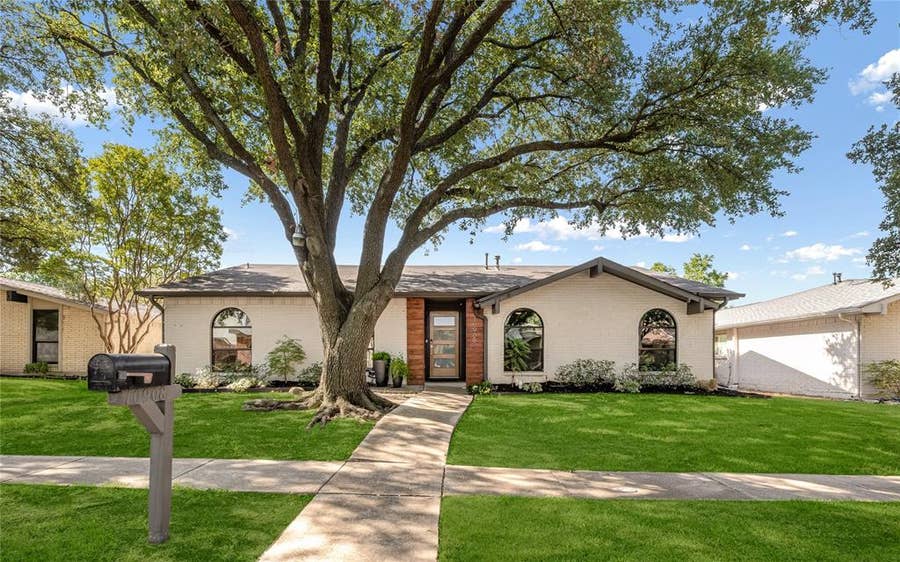 Property photo for 10908 Villa Haven Drive, Dallas, TX