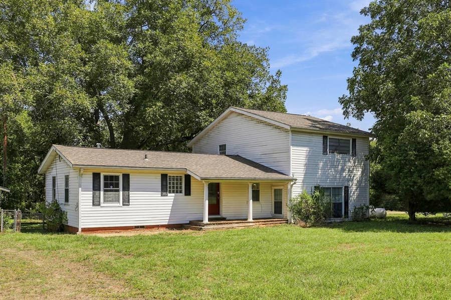 Property photo for 3357 E Fm 323, Palestine, TX
