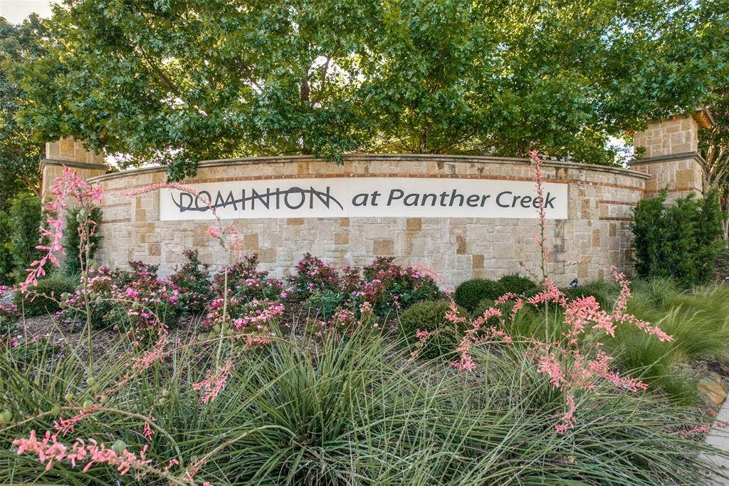 10796 Astoria Drive, Frisco, TX 75035 Welcome to Dominion at Panther Creek, a desirable Frisco community offering a convenient location near shopping, dining, parks, entertainment, and highly sought-after Frisco ISD schools.