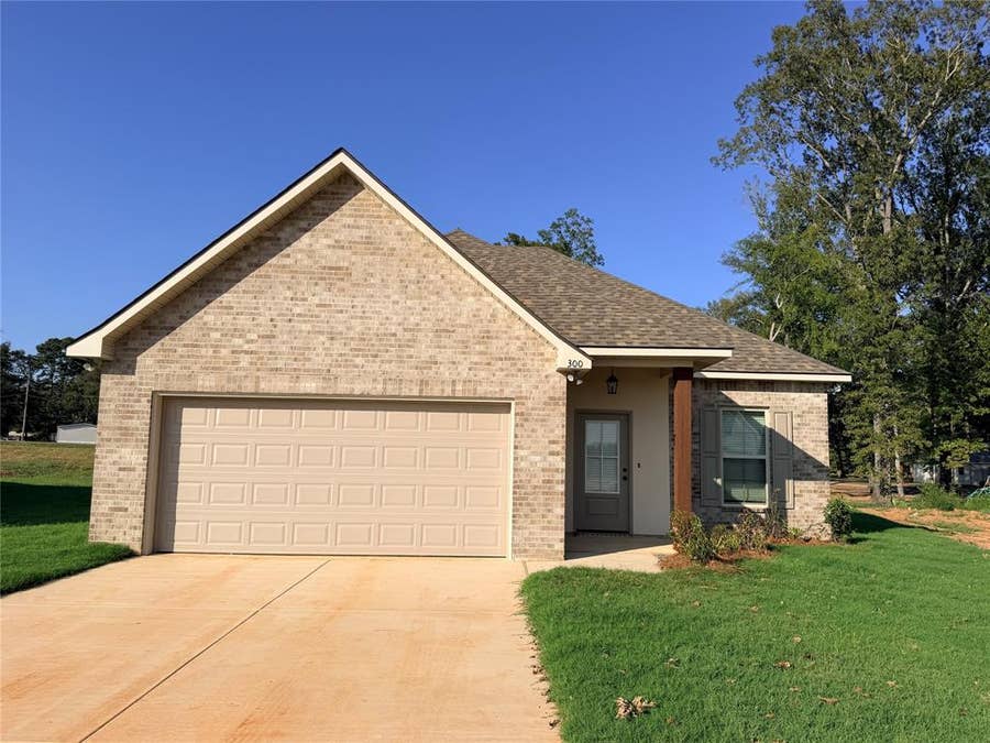 Property photo for 300 Babineaux Lane, Haughton, LA