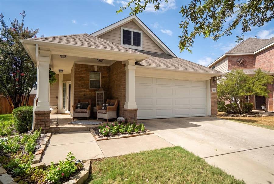 Property photo for 359 Kirby Drive, Lantana, TX