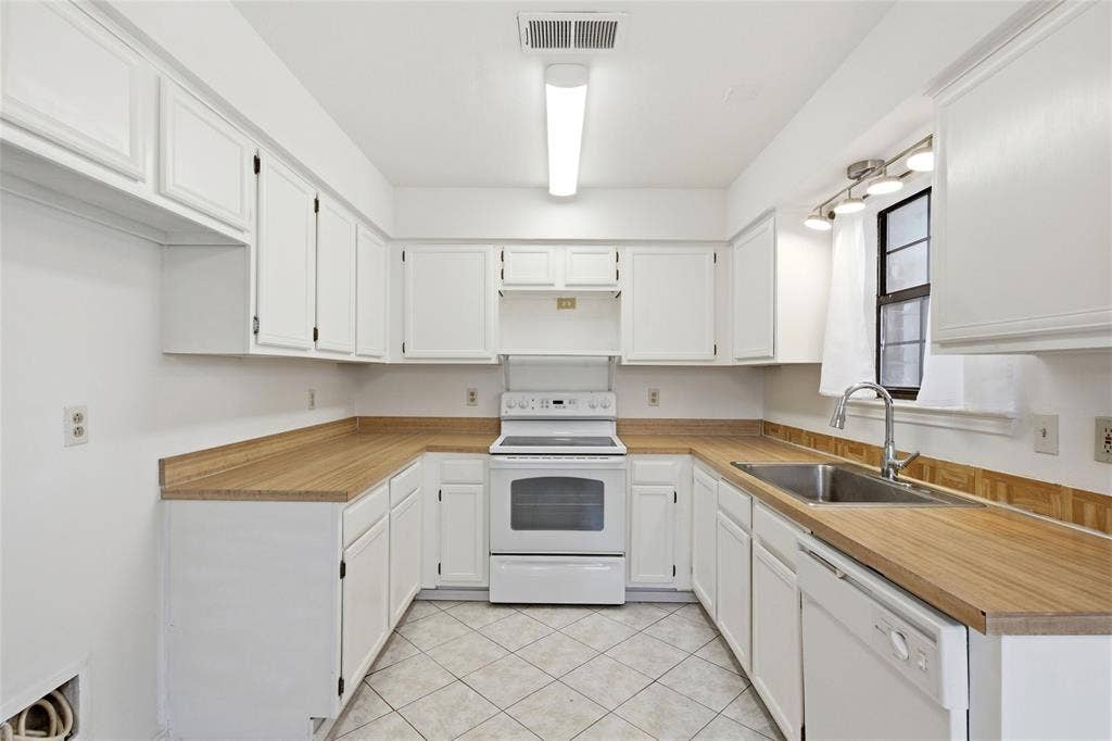 5909 Lake Hubbard Parkway, #215, Garland, TX 75043 5909 Lake Hubbard Parkway, #215, Garland, TX 75043