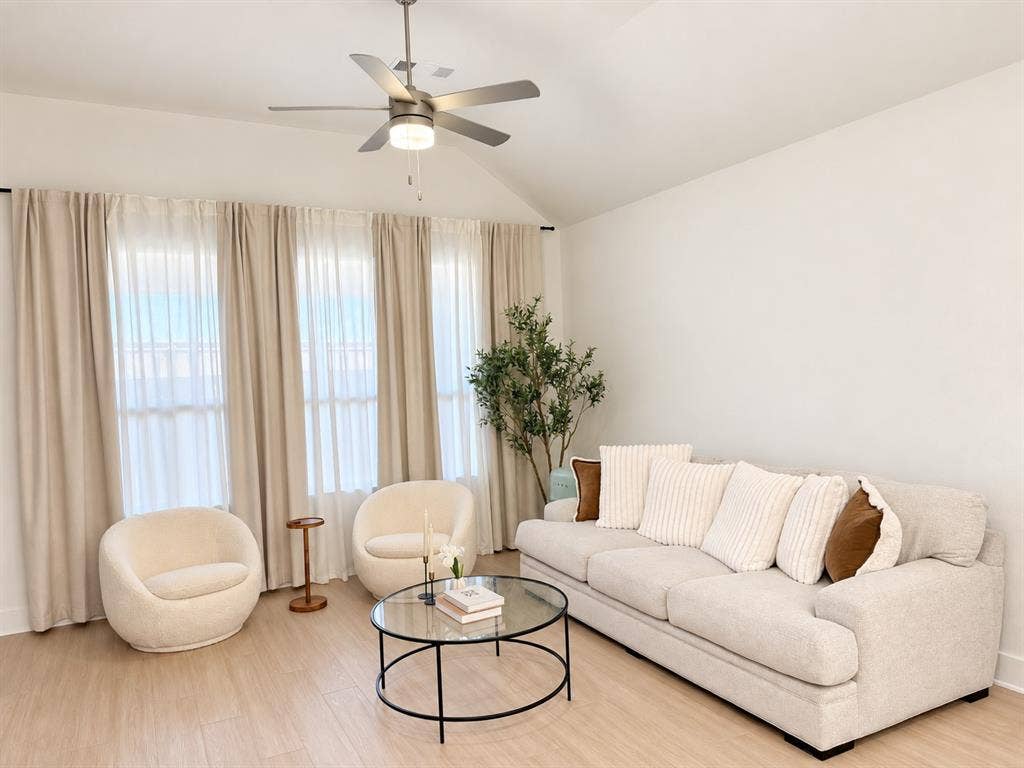 1613 Sandhill Lane, Celina, TX 75009 Vaulted ceiling with a brushed nickel ceiling fan
