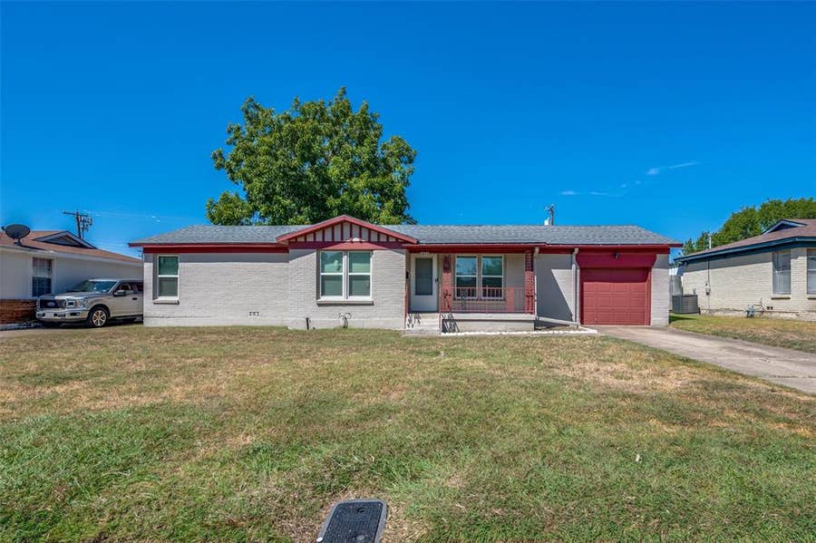 Property photo for 825 Glenda Drive, Bedford, TX