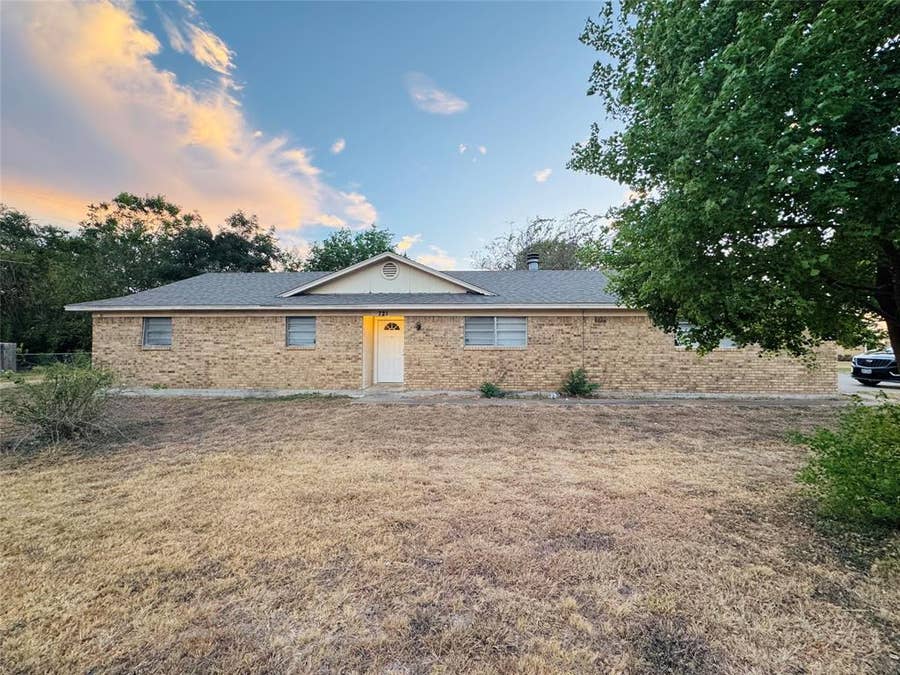 Property photo for 721 Mackey Ranch Road, Bruceville Eddy, TX