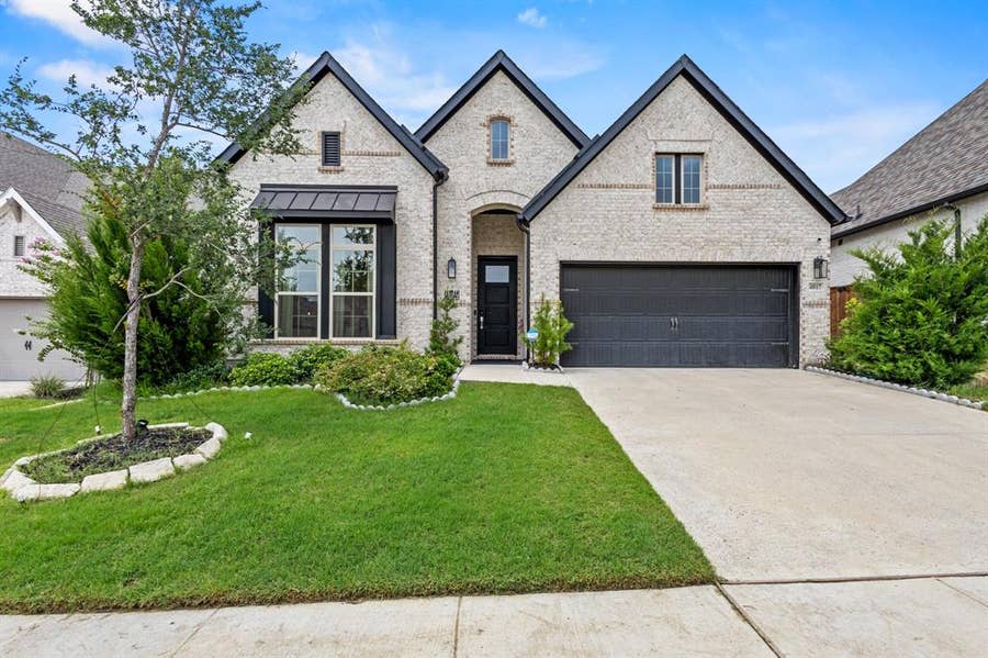 Property photo for 4017 Crepe Myrtle Street, Aubrey, TX
