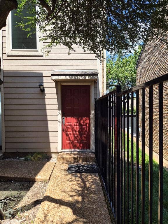 Property photo for 5616 Preston Oaks Road, #202, Dallas, TX