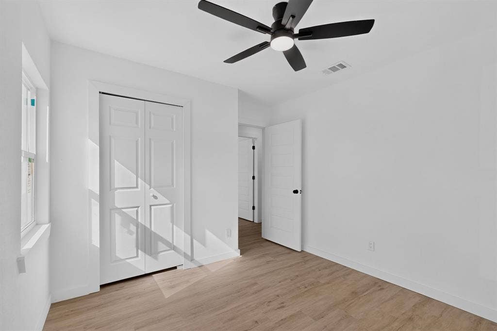 3241 Santiago Drive, Mesquite, TX 75150 3241 Santiago Drive, Mesquite, TX 75150