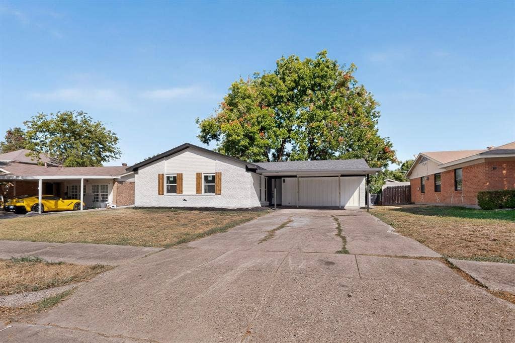 3241 Santiago Drive, Mesquite, TX 75150 3241 Santiago Drive, Mesquite, TX 75150
