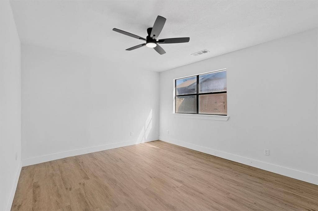 3241 Santiago Drive, Mesquite, TX 75150 3241 Santiago Drive, Mesquite, TX 75150