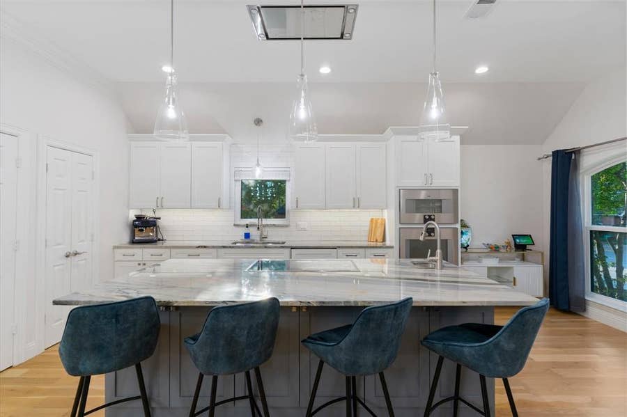 Property photo for 501 Green Meadow Street N, Colleyville, TX