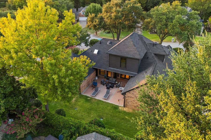 Property photo for 501 Green Meadow Street N, Colleyville, TX