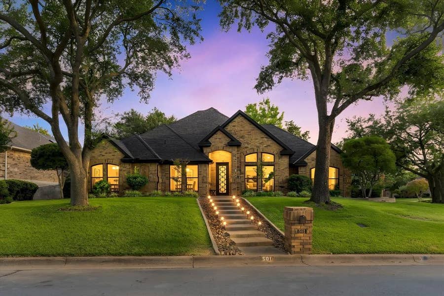 Property photo for 501 Green Meadow Street N, Colleyville, TX