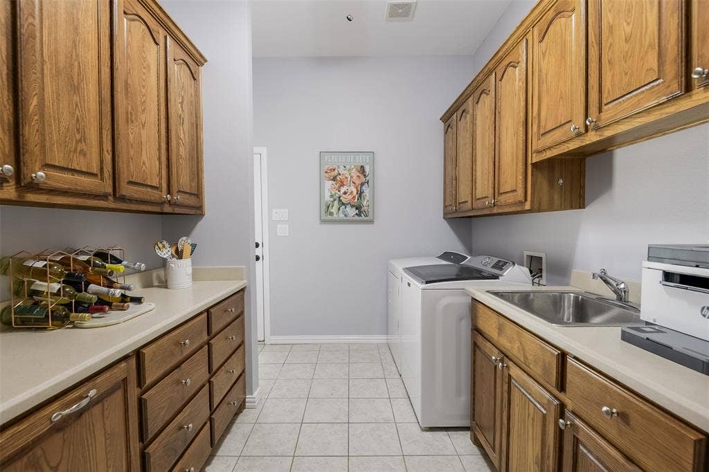 818 Amherst Drive, Waxahachie, TX 75165 818 Amherst Drive, Waxahachie, TX 75165