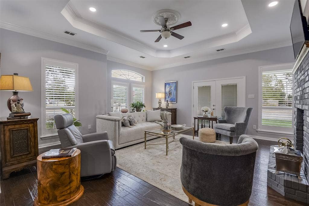 818 Amherst Drive, Waxahachie, TX 75165 818 Amherst Drive, Waxahachie, TX 75165
