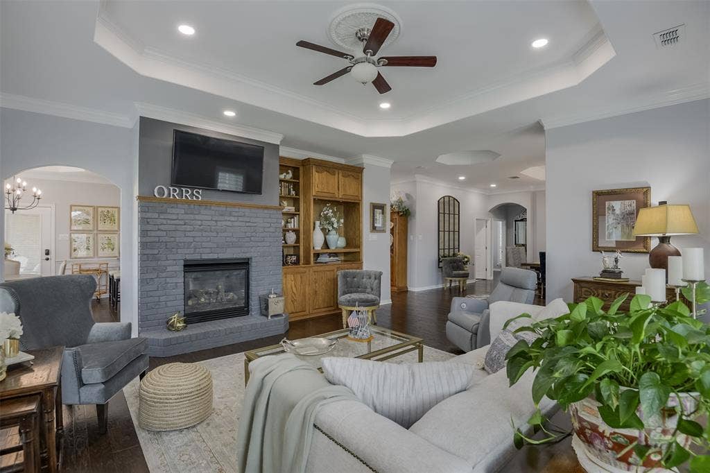 818 Amherst Drive, Waxahachie, TX 75165 818 Amherst Drive, Waxahachie, TX 75165