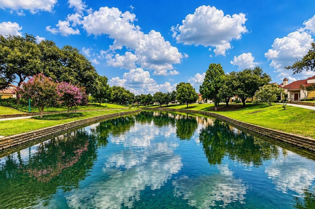 608 Fiesta Circle, Irving, TX 75063 608 Fiesta Circle, Irving, TX 75063