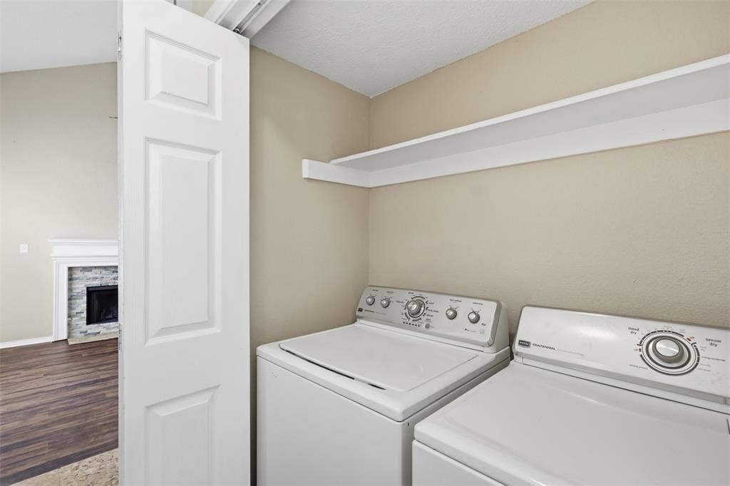 608 Fiesta Circle, Irving, TX 75063 608 Fiesta Circle, Irving, TX 75063
