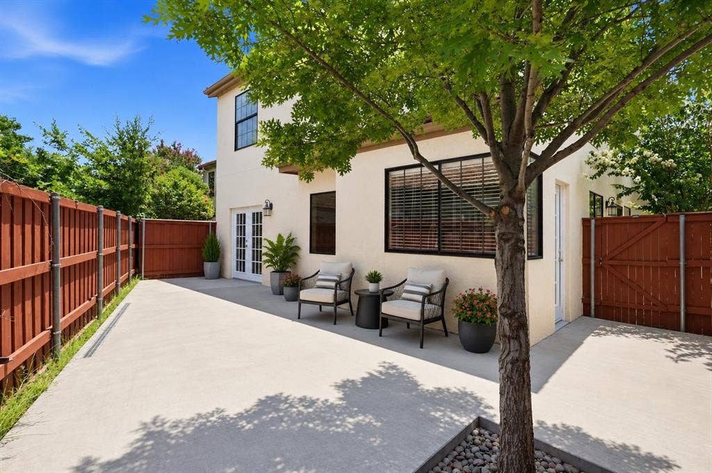608 Fiesta Circle, Irving, TX 75063 608 Fiesta Circle, Irving, TX 75063