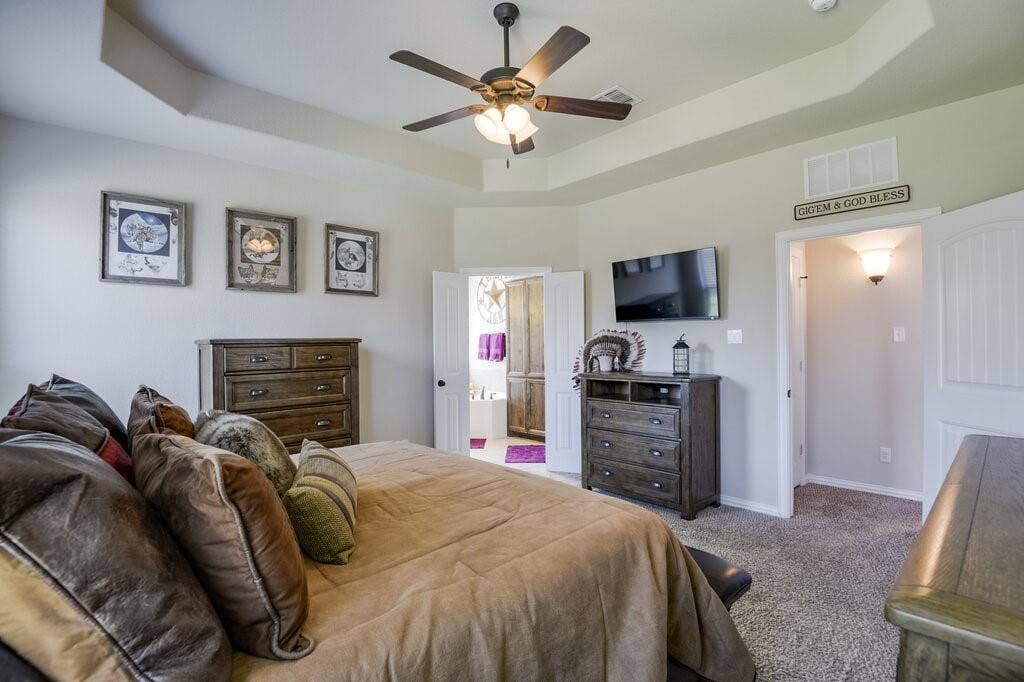 115 Traveller Street, Waxahachie, TX 75165 115 Traveller Street, Waxahachie, TX 75165