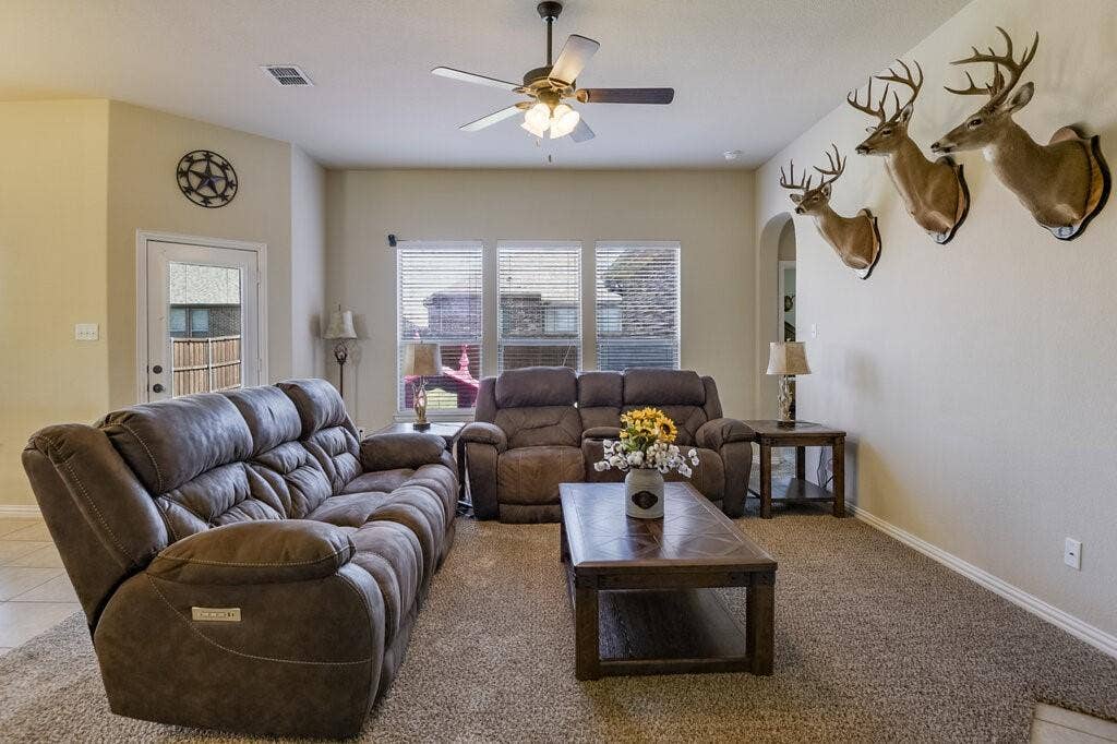 115 Traveller Street, Waxahachie, TX 75165 115 Traveller Street, Waxahachie, TX 75165