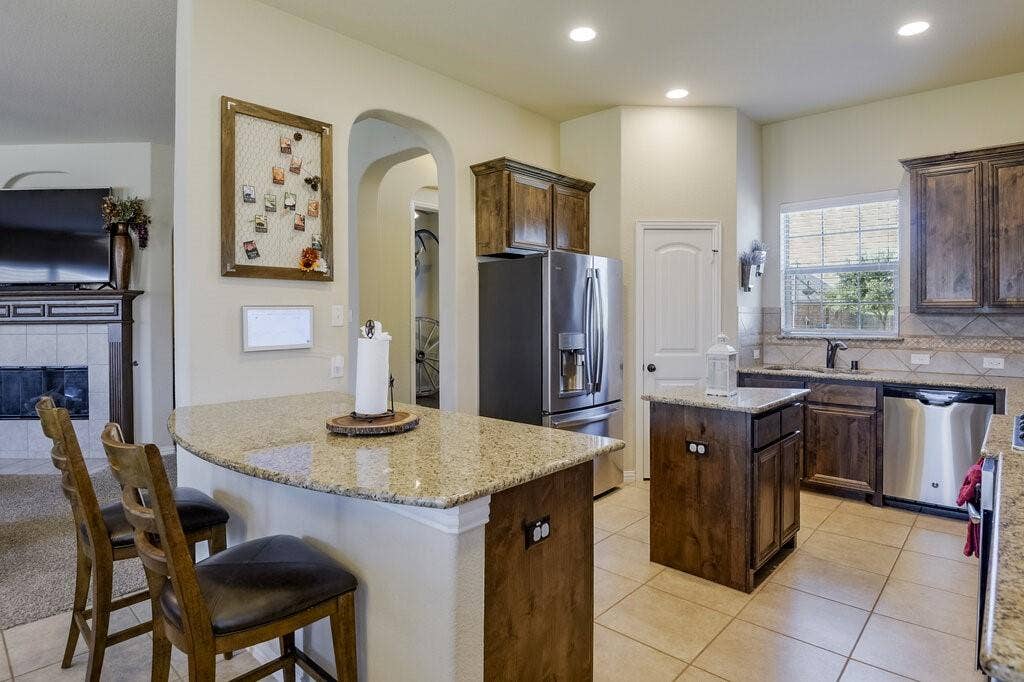 115 Traveller Street, Waxahachie, TX 75165 115 Traveller Street, Waxahachie, TX 75165