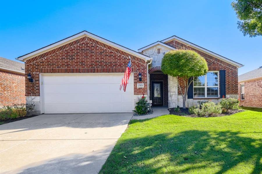 Property photo for 2501 Oyster Bay Drive, Frisco, TX