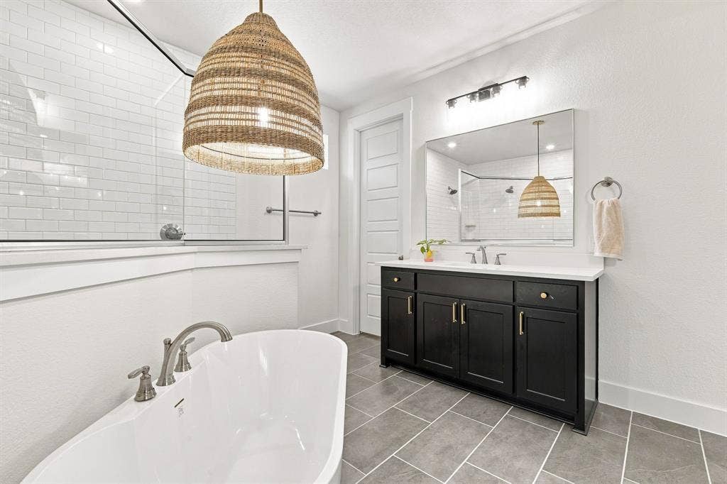 2770 Fireside Drive, Midlothian, TX 76065