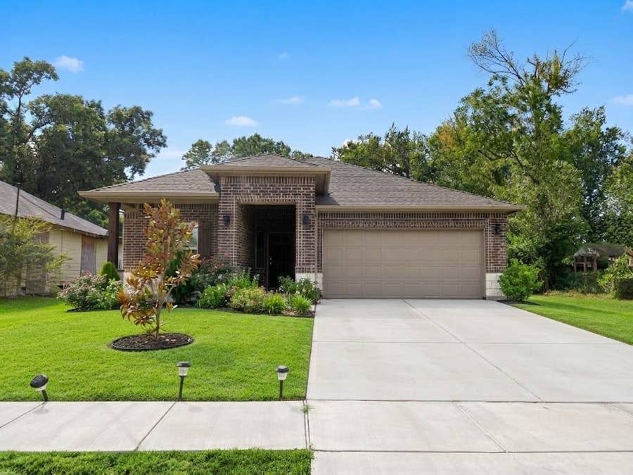 Property photo for 924 S Frances Street, Terrell, TX